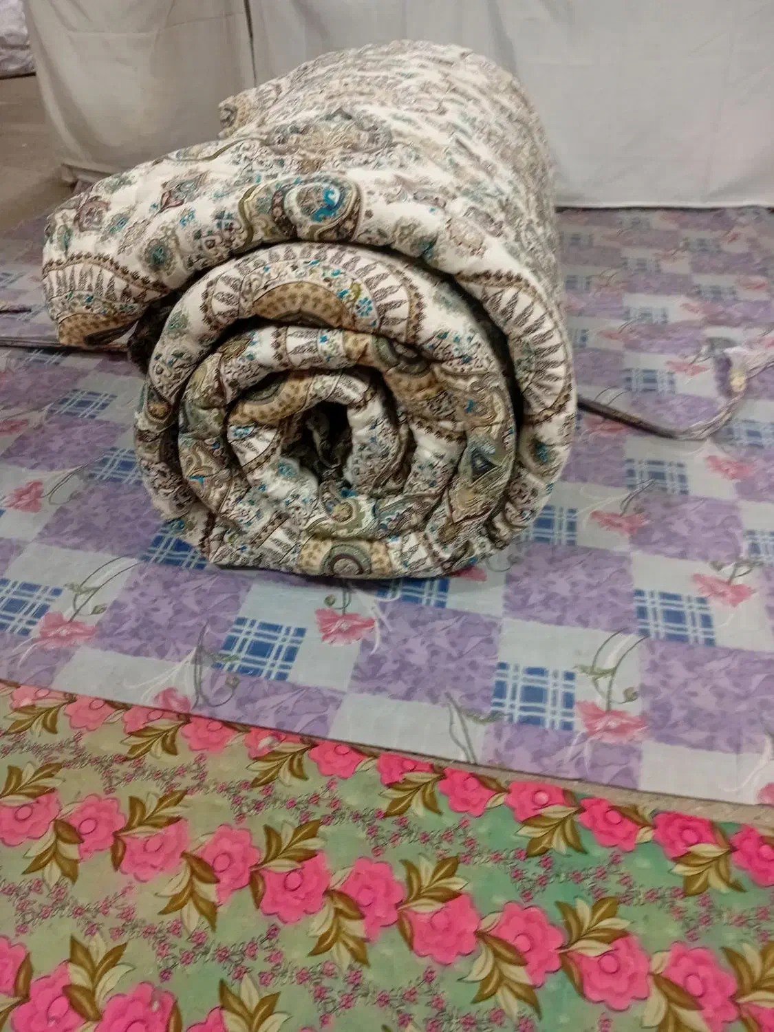 لحاف کرسی|رختخواب، بالش، پتو|سقز, |دیوار