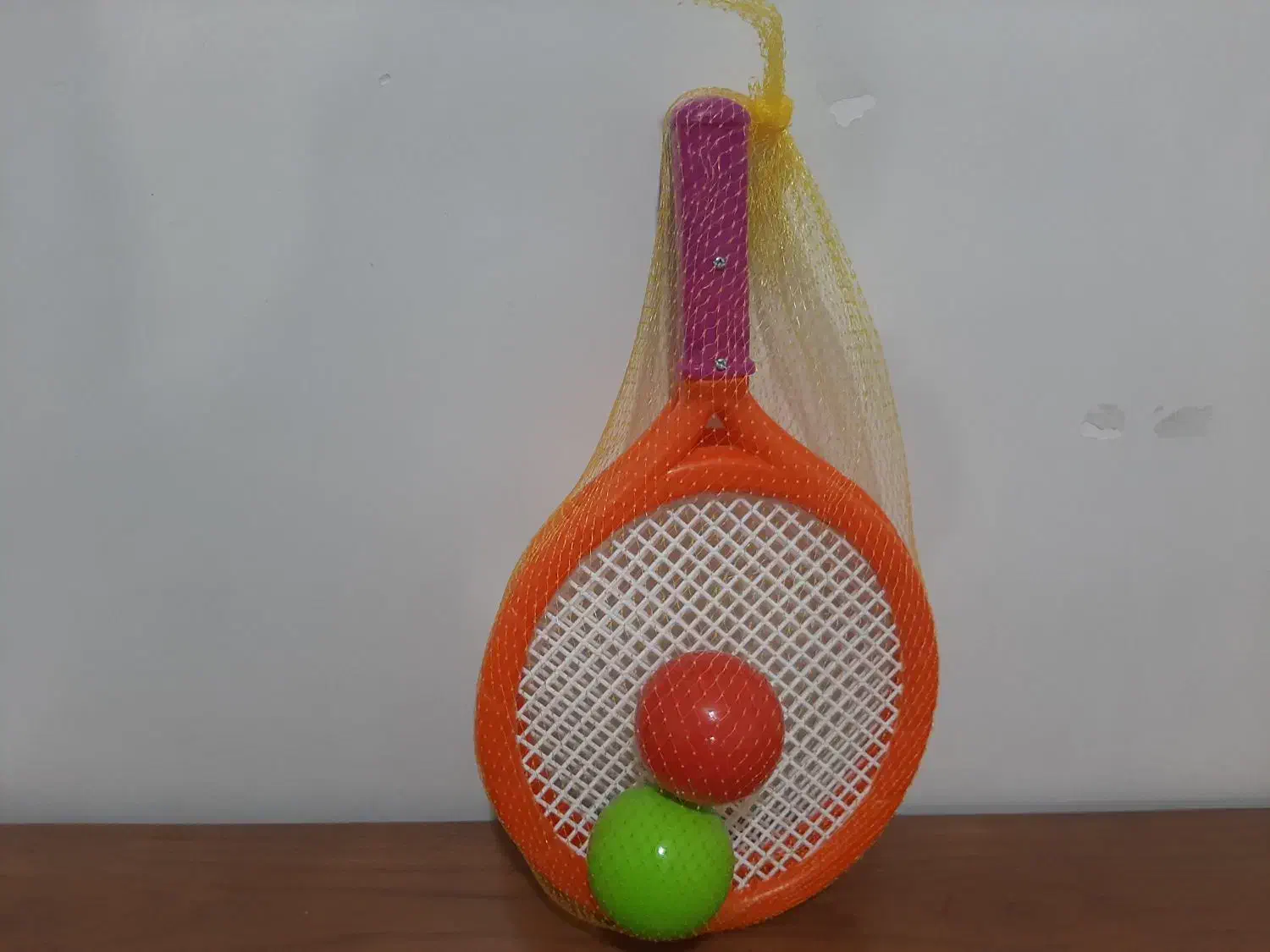 راکت تنیس پلاستیکی|اسباببازی|اندیشه, اندیشه فاز ۵|دیوار