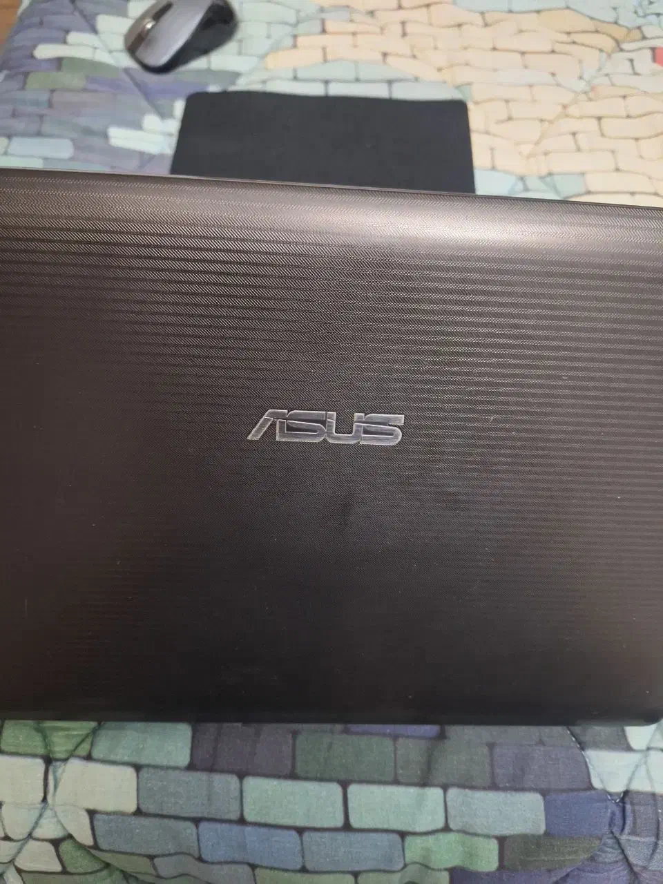 لب تاب|رایانه همراه|قم, فرهنگیان و شهربانی|دیوار