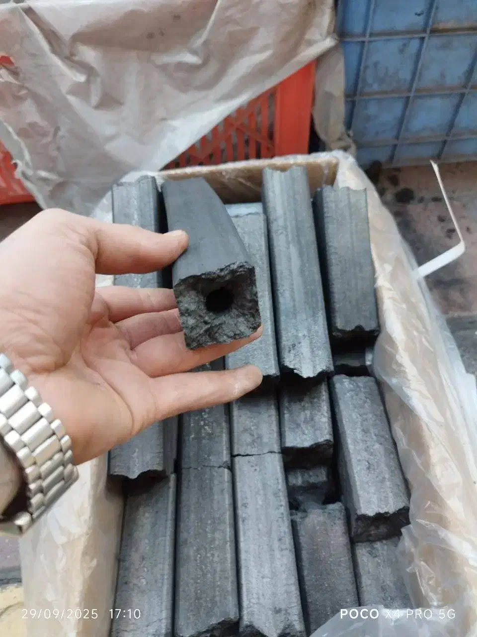 زغال قلیان و کبابی آرگون 7kgمیسکول کیوان بشرط اصلی|عمده‌فروشی|اسلام‌شهر, شهرک مفیدی|دیوار