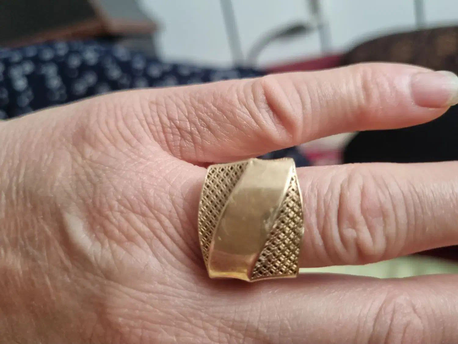 النگو تک پوش و انگشتر|جواهرات|اقبالیه, |دیوار