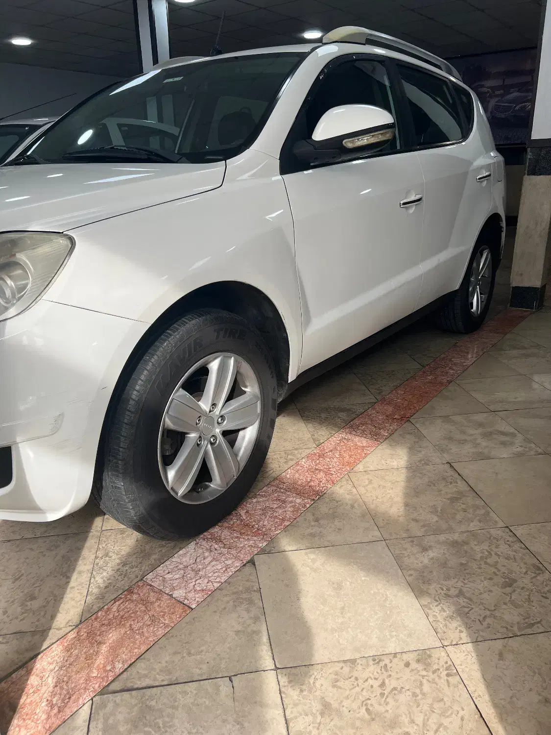 چیلی ۲۰۱۴|خودرو سواری و وانت|تهران, اکباتان|دیوار