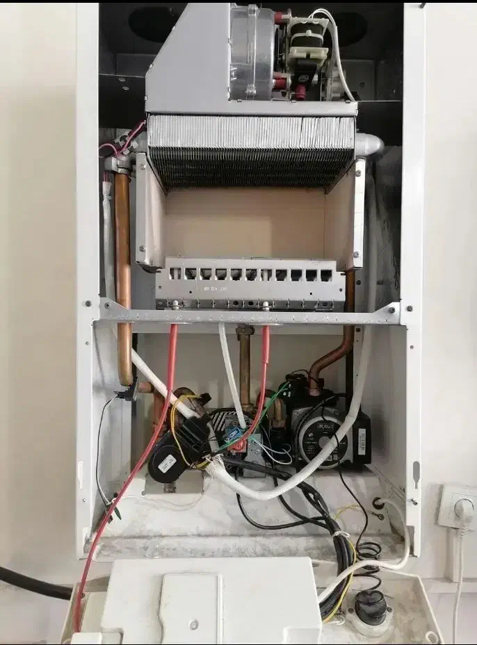 تعمیر و سرویس پکیج و آبگرمکن و ارسال و سرویسکار|خدمات پیشه و مهارت|قدس, شهرقدس|دیوار