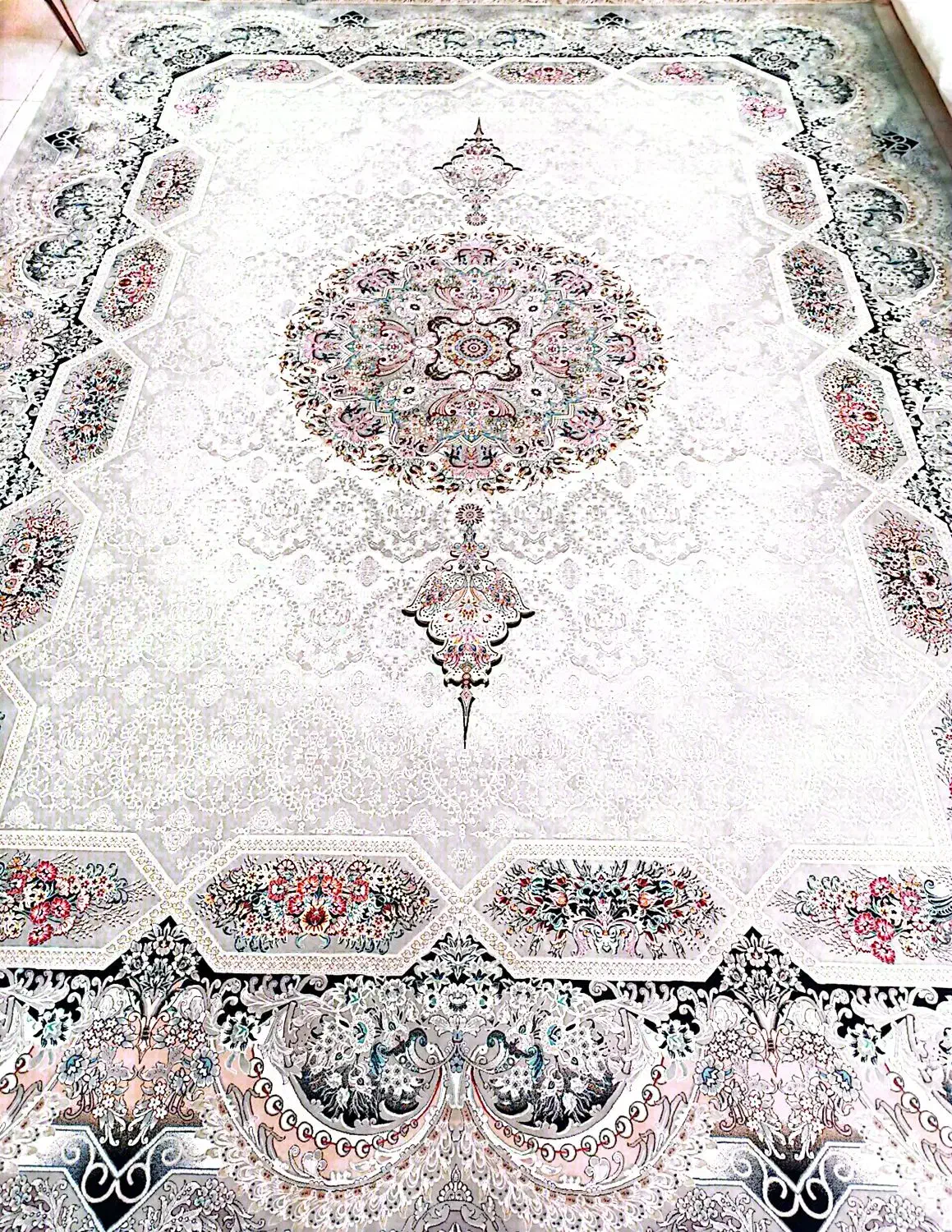 فرش۱۲متری|فرش|کرمانشاه, |دیوار