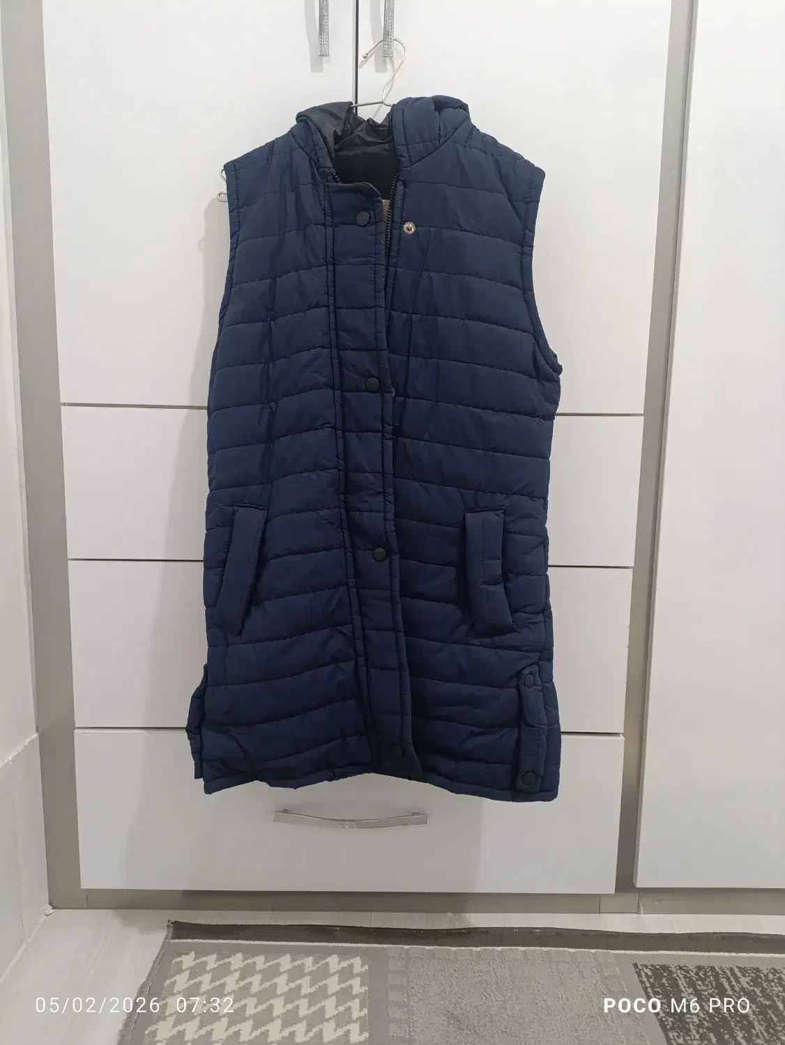 پافرنونو|لباس|بردسکن, |دیوار