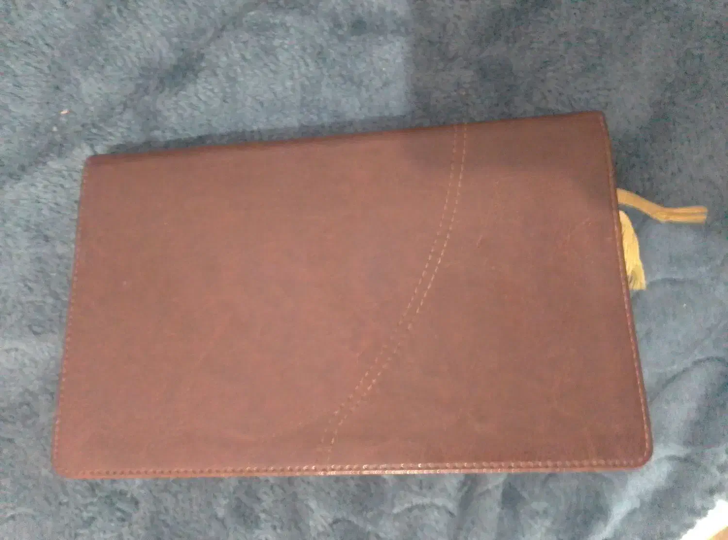 انجیل مقدس|کتاب و مجله مذهبی|اصفهان, جلفا|دیوار