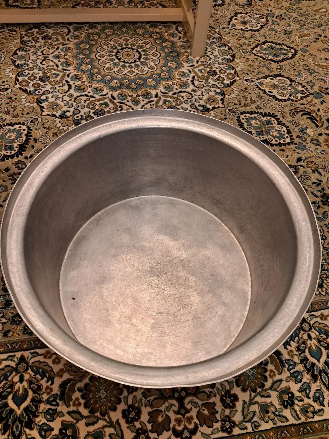 قابلمه بزرگ مهمانی|ظروف پخت‌وپز|اردبیل, |دیوار