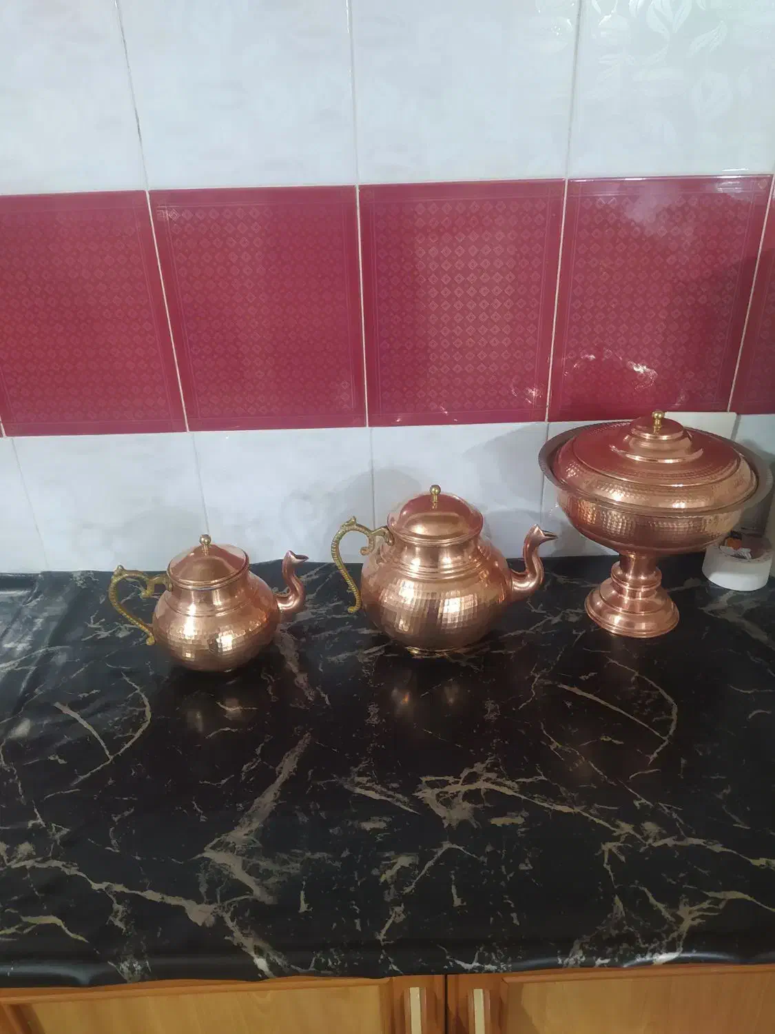 وسایل برنز|کلکسیون اشیاء عتیقه|قروه, |دیوار