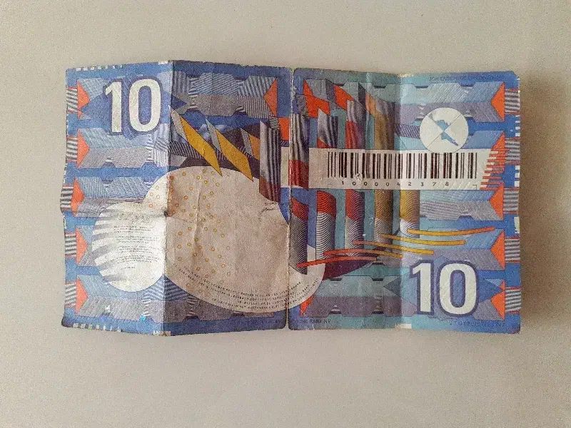 پول کلکسیونی و قدیمی هلند|کلکسیون سکه، تمبر، اسکناس|اراک, |دیوار