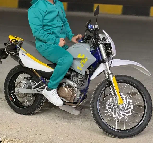 موتور تریل t2خشک1403|موتورسیکلت|یاسوج, |دیوار