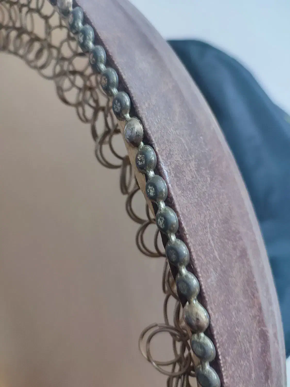 دف ساز ایرانی|سازهای سنتی|هشتگرد, شهرک صنعتی هشتگرد|دیوار