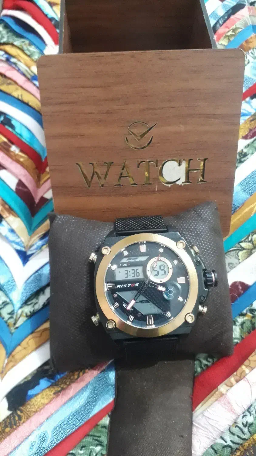 ایرپاد بهمراه چاقو کمپینگ وساعت مچی|ساعت|گرگان, |دیوار