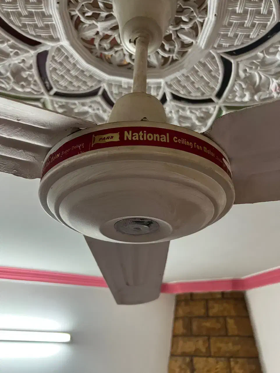 پنکه سقفی|پنکه و تصفیهکنندهٔ هوا|محمودآباد, |دیوار