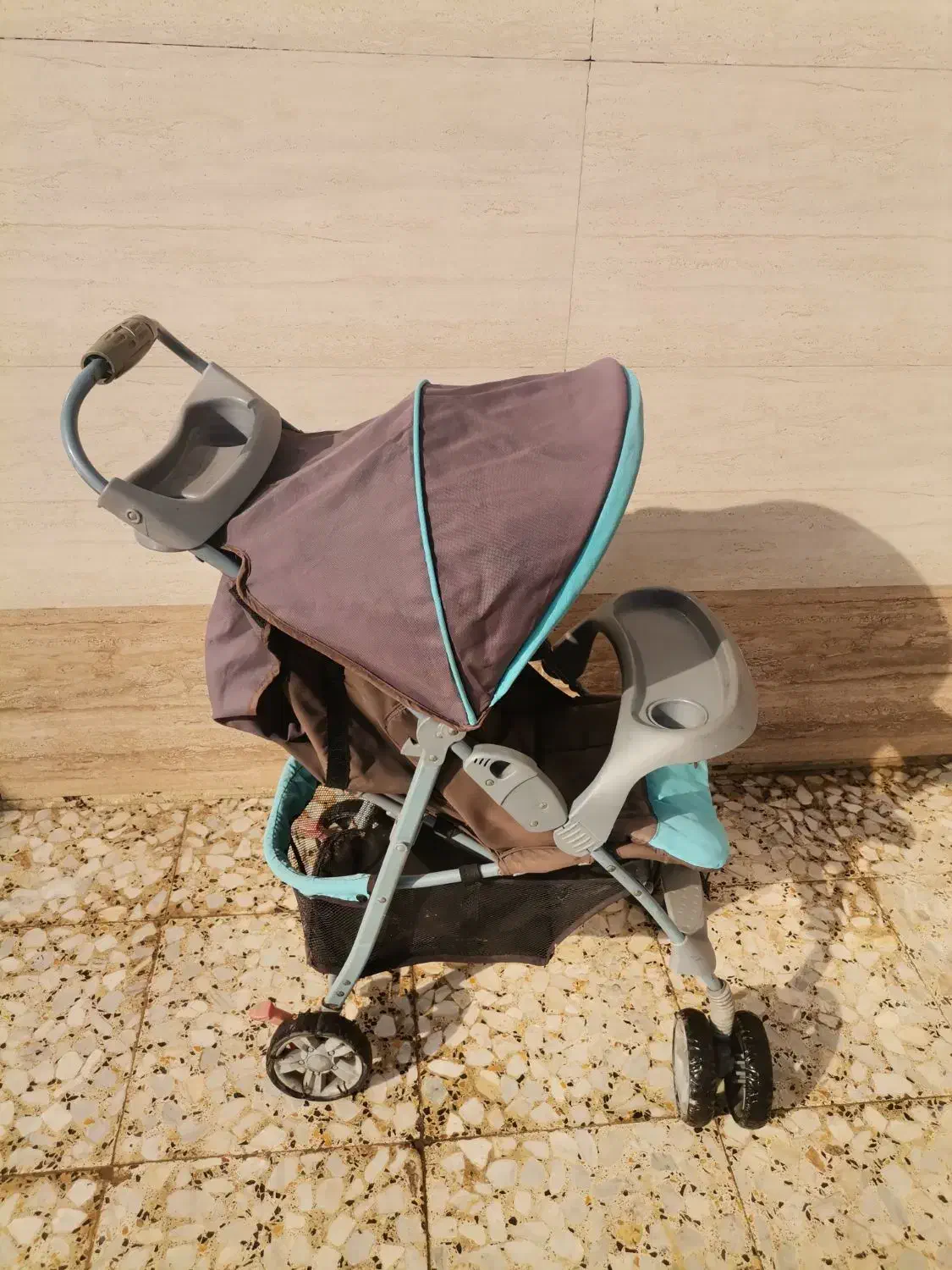 کالسکه کودک|کالسکه و لوازم جانبی|رشت, رشتیان|دیوار