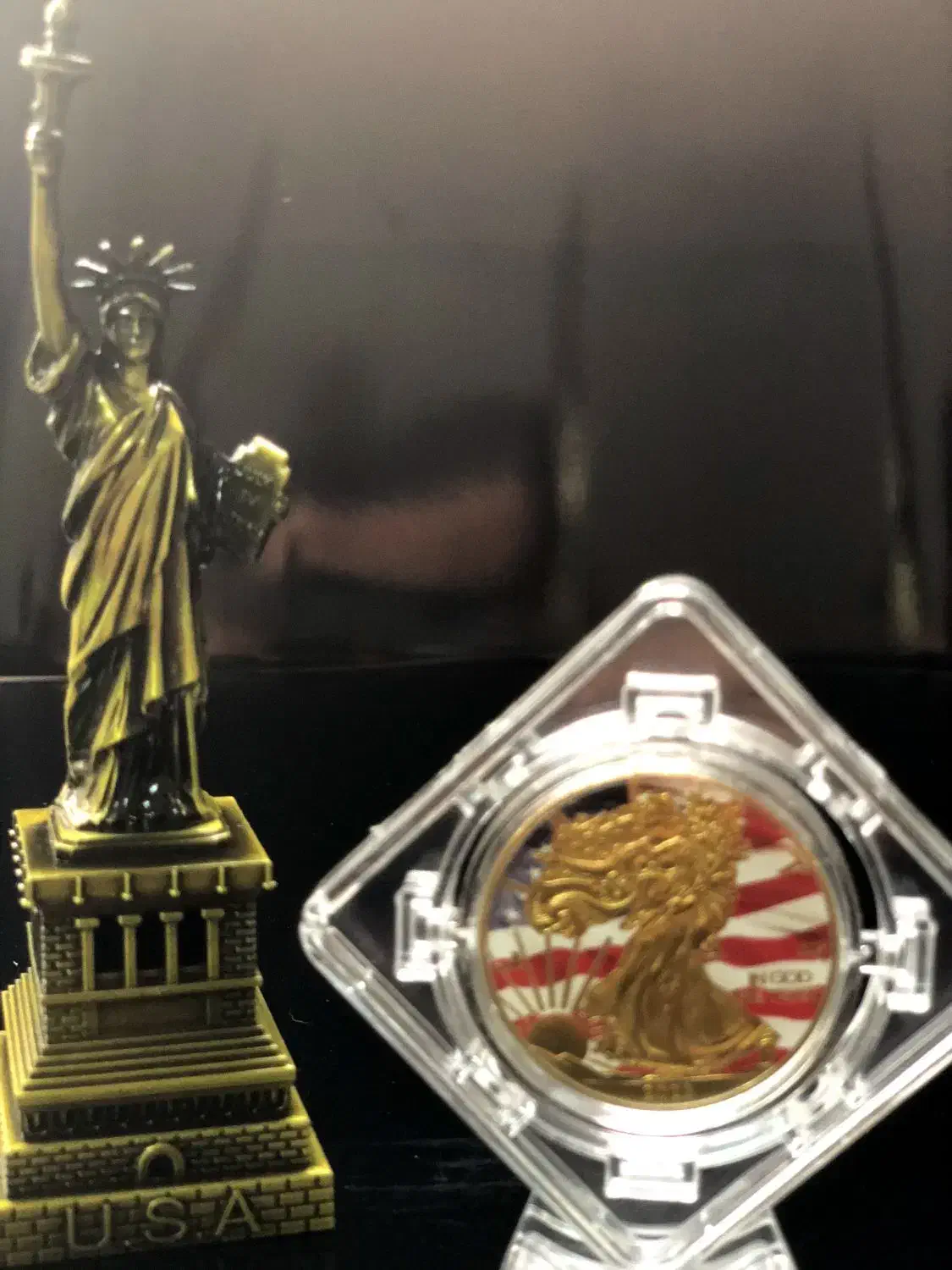 سکه یادبو چالش نیرو هوایی آمریکا و مجسمه ازادی|کلکسیون سکه، تمبر، اسکناس|کرج, شهرک بنفشه|دیوار