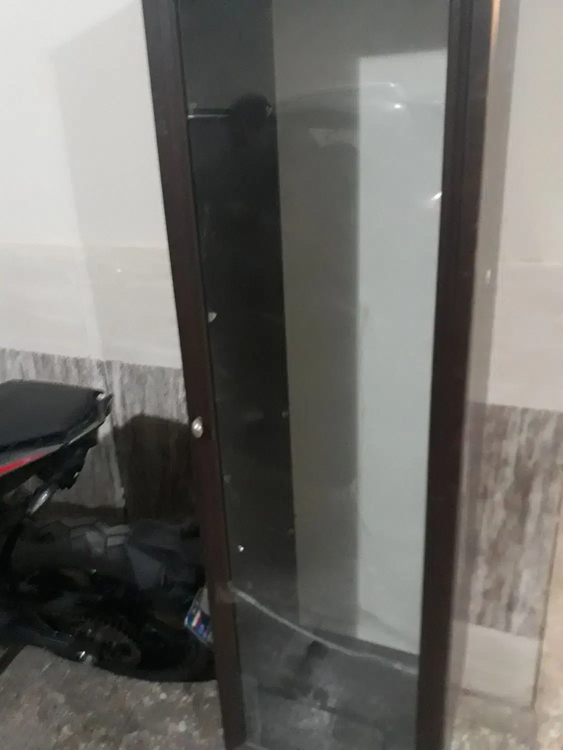 کمد جاکفشی|جاکفشی، کمد، دراور|مشهد, چهارچشمه|دیوار