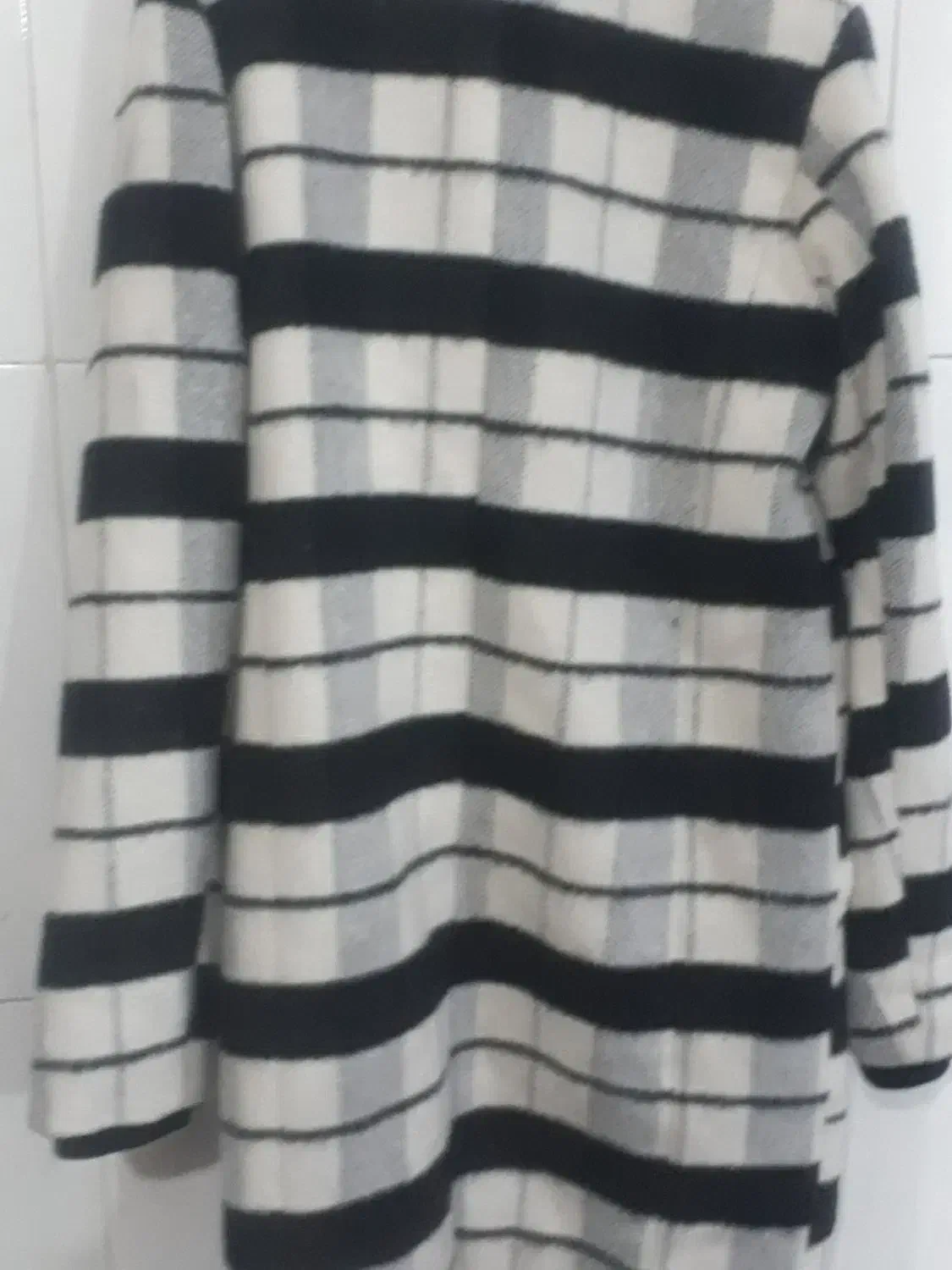 پوشاک|لباس|سبزوار, قلعه‌نو دهزار|دیوار