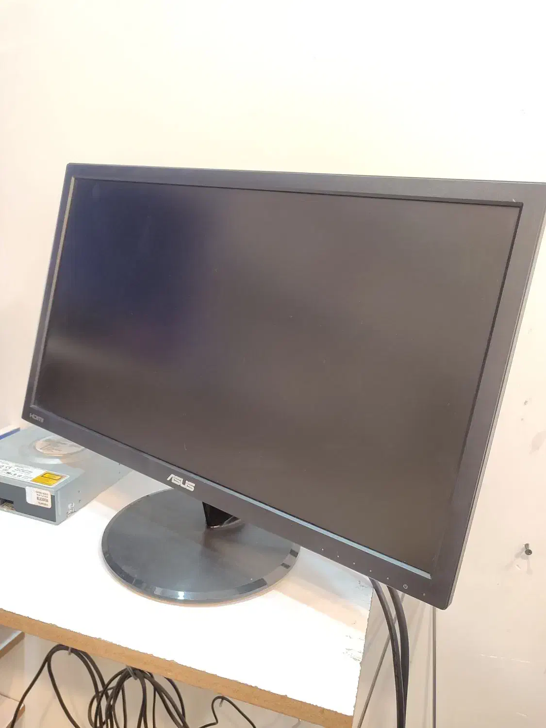 مانیتور ۲۲اینچ گیمینگ Asus|قطعات و لوازم جانبی رایانه|اندیشه, اندیشه فاز ۳|دیوار