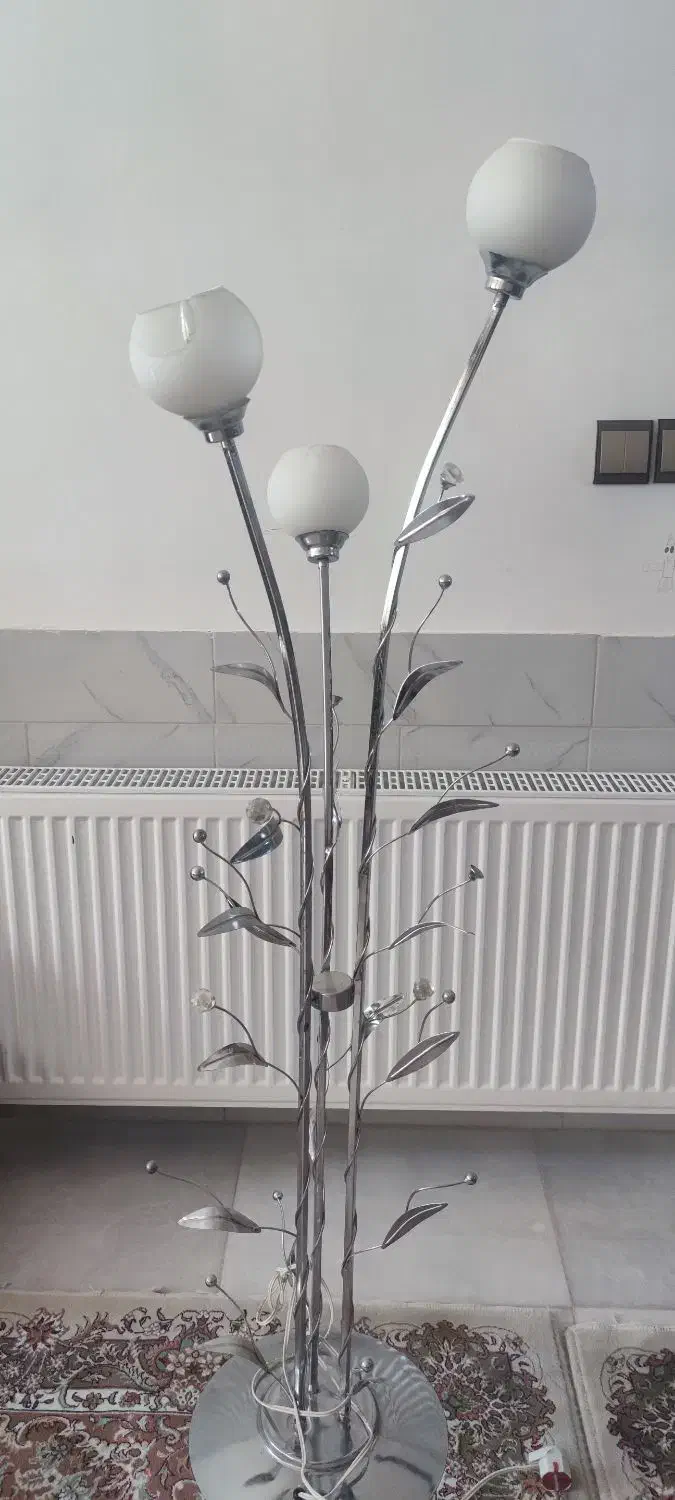 آباژور کنار سالن|چراغ خواب و آباژور|گناباد, |دیوار