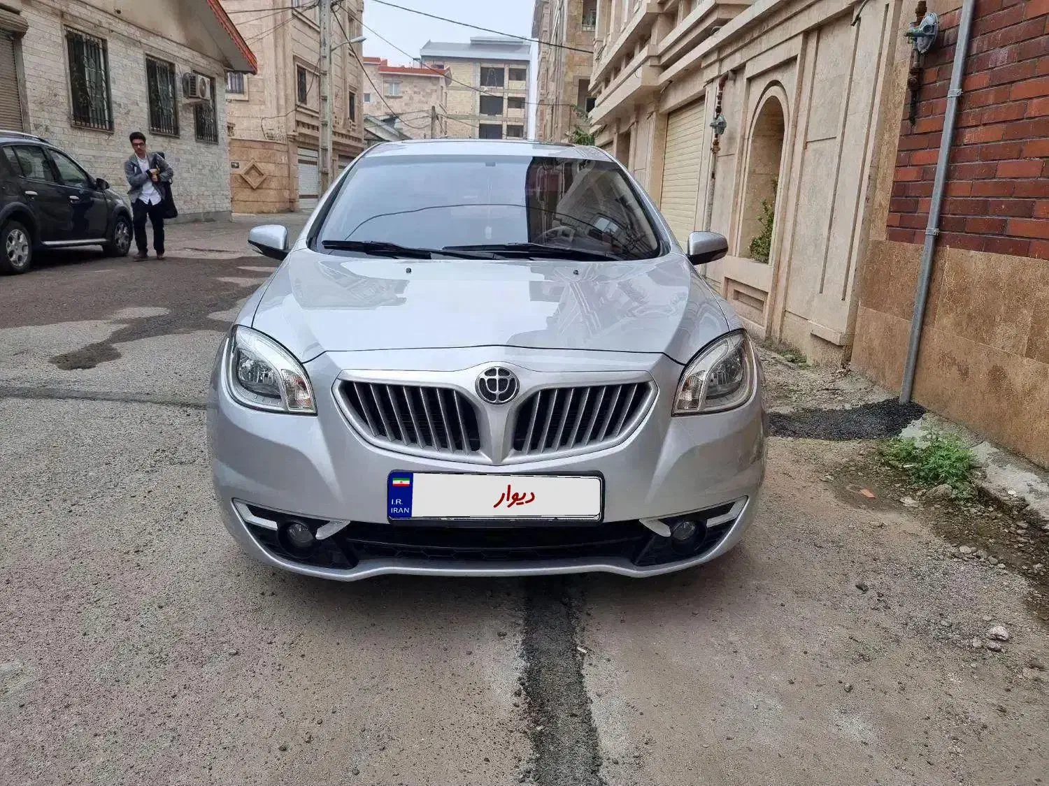 برلیانس ۳۳۰ اتومات مدل ۹۵|خودرو سواری و وانت|رشت, دیانتی|دیوار