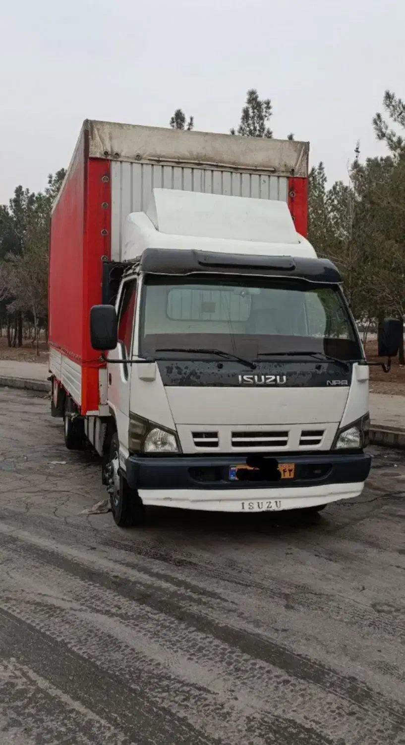 کامیون حمل اثاثیه همراه با کارگر|خدمات حمل و نقل|اهر, |دیوار