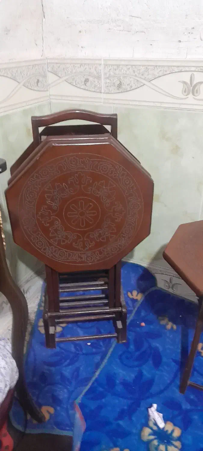 گل میز تاشو|مبلمان خانگی و میز عسلی|دوگنبدان, |دیوار