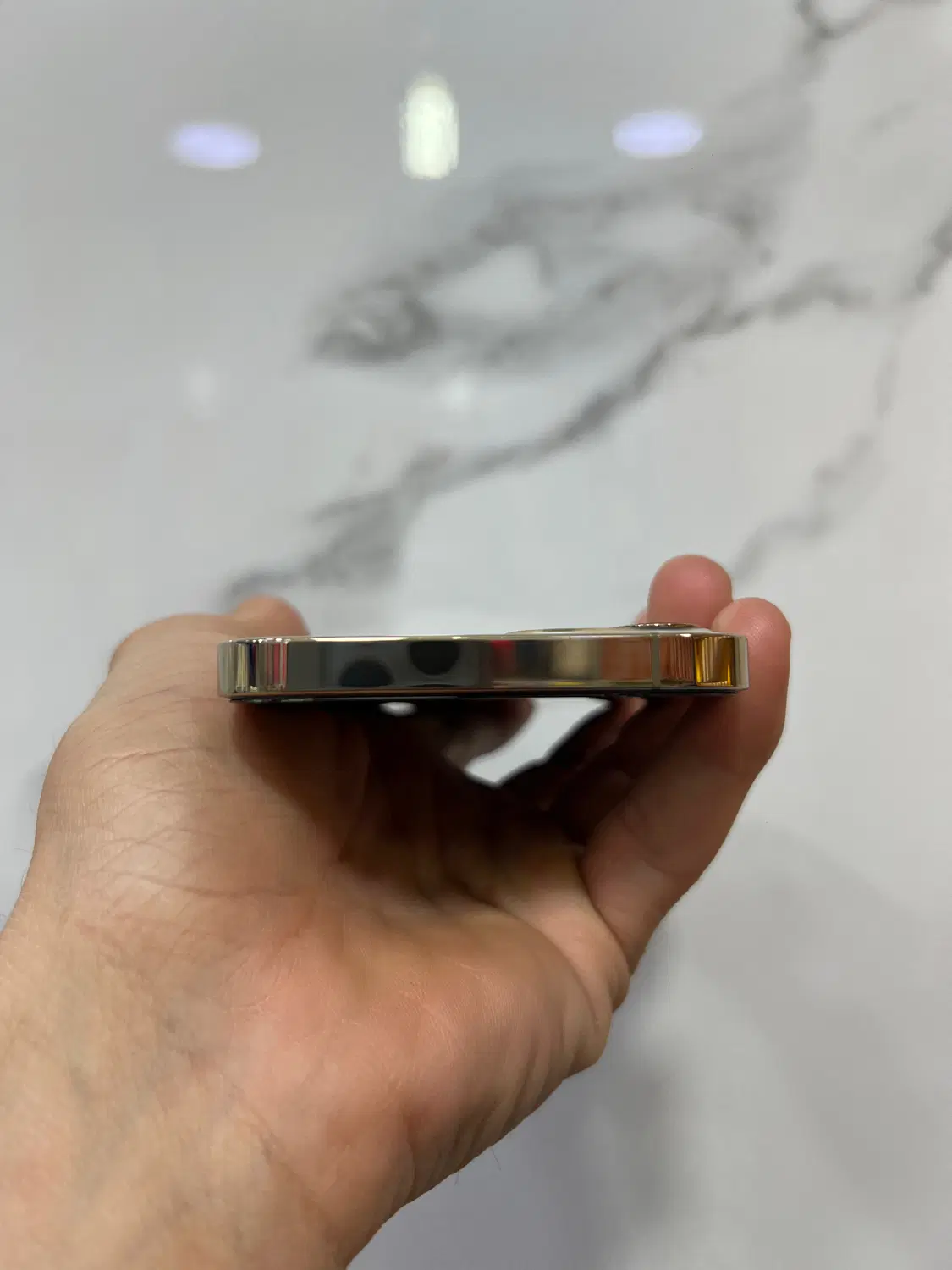 12pro 256zaa gold|موبایل|همدان, |دیوار