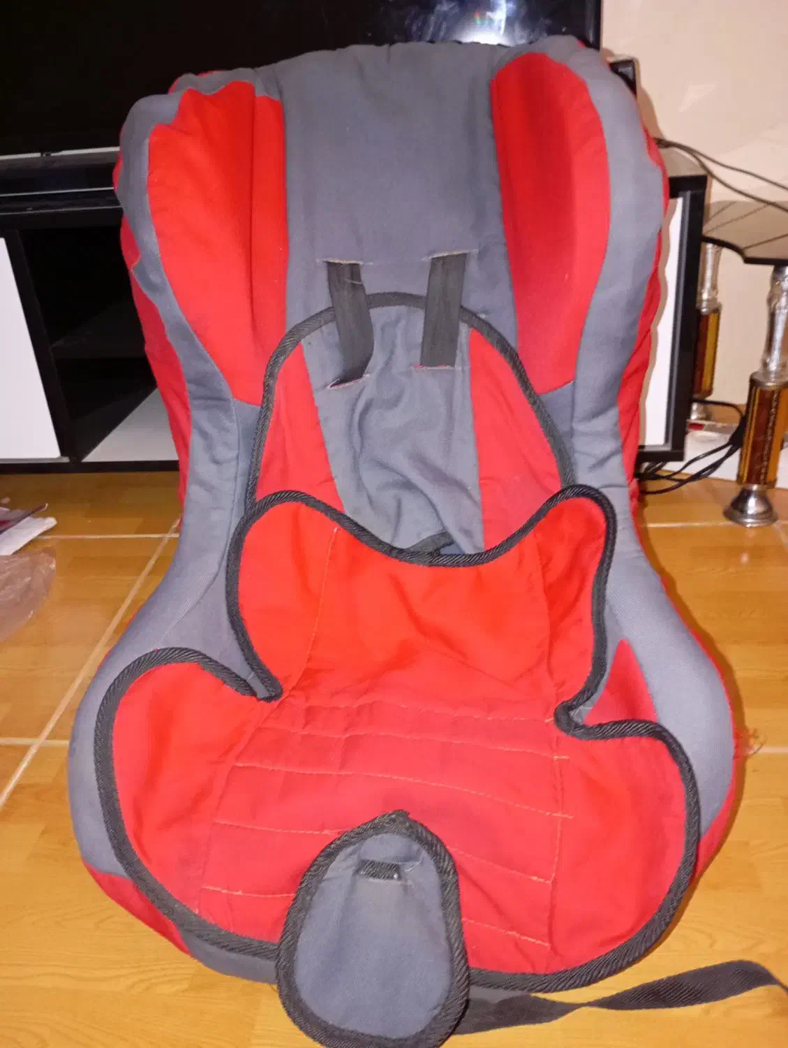 صندلی کودک|تخت و صندلی بچه|کرمانشاه, |دیوار