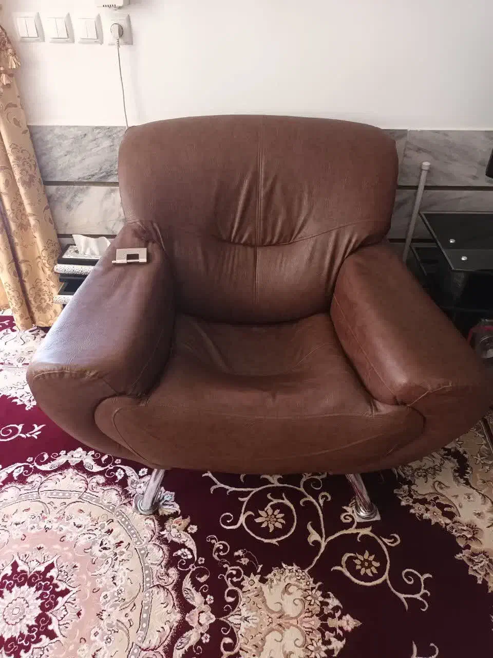 مبل|مبلمان خانگی و میز عسلی|گناباد, |دیوار