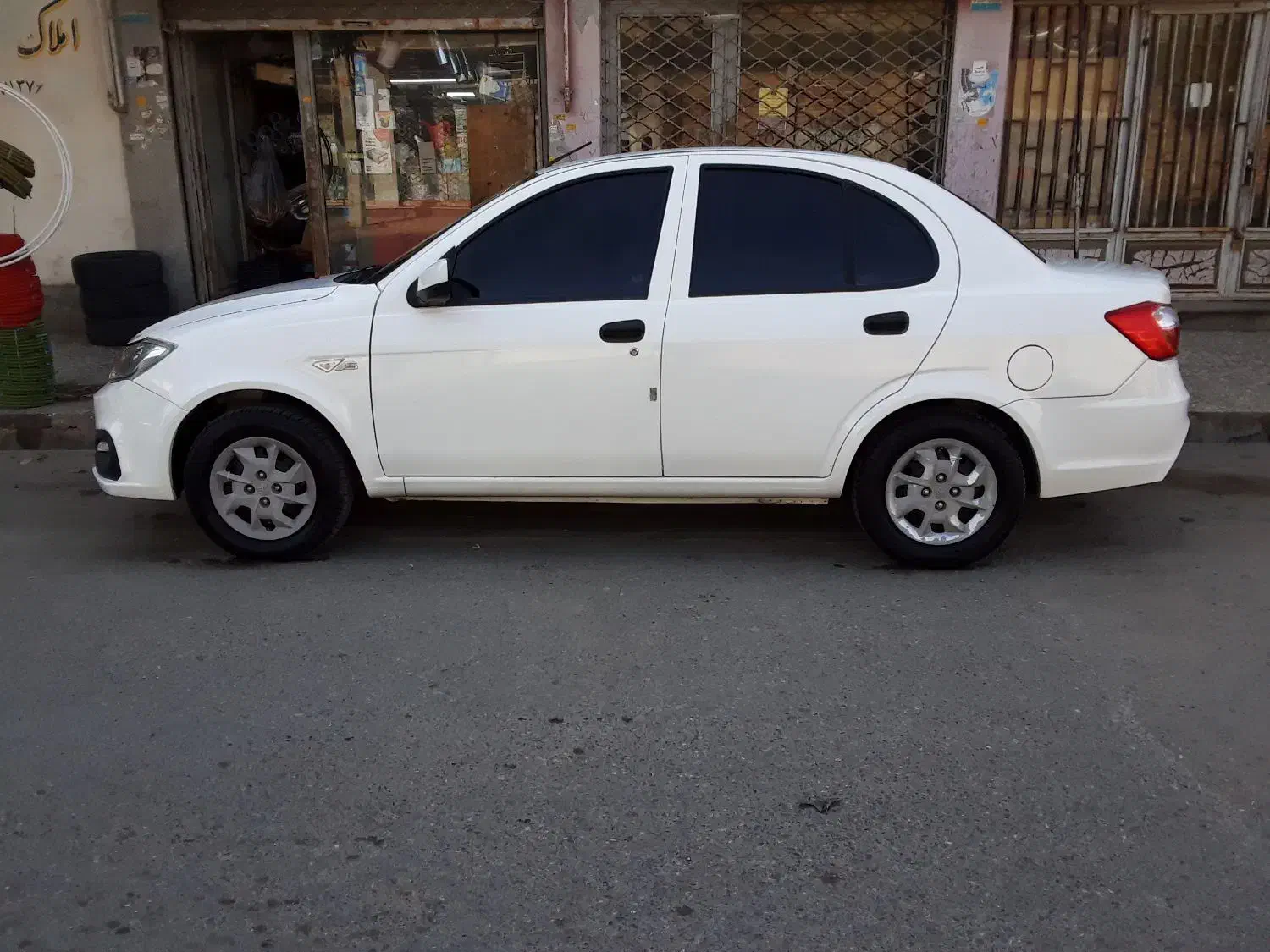 سایناSمدل401سالم وتروتمیز درحدصفر|خودرو سواری و وانت|گنبد کاووس, |دیوار