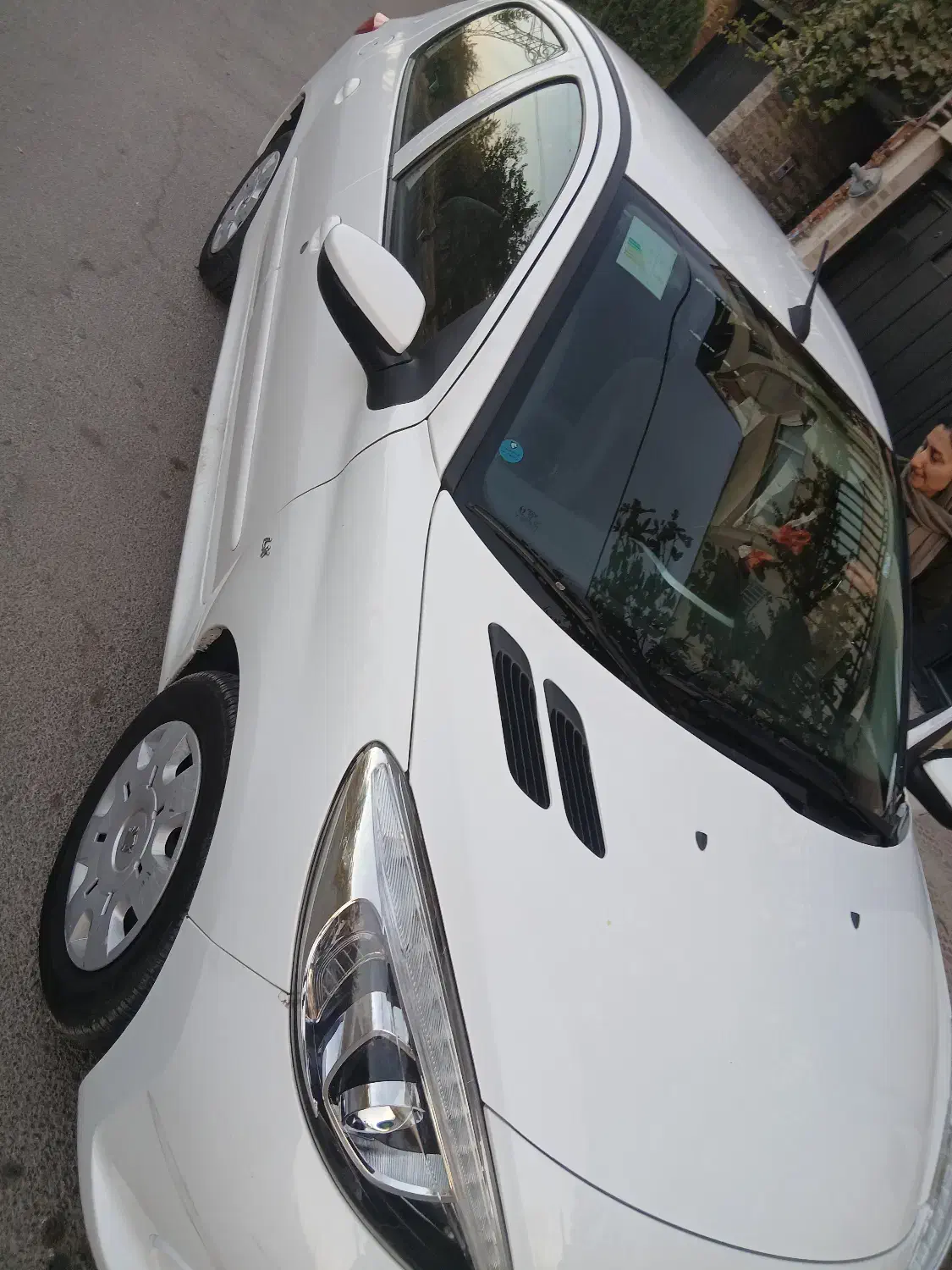 ۲۰۷ مدل ۴۰۰ سقف فلز|خودرو سواری و وانت|قزوین, |دیوار