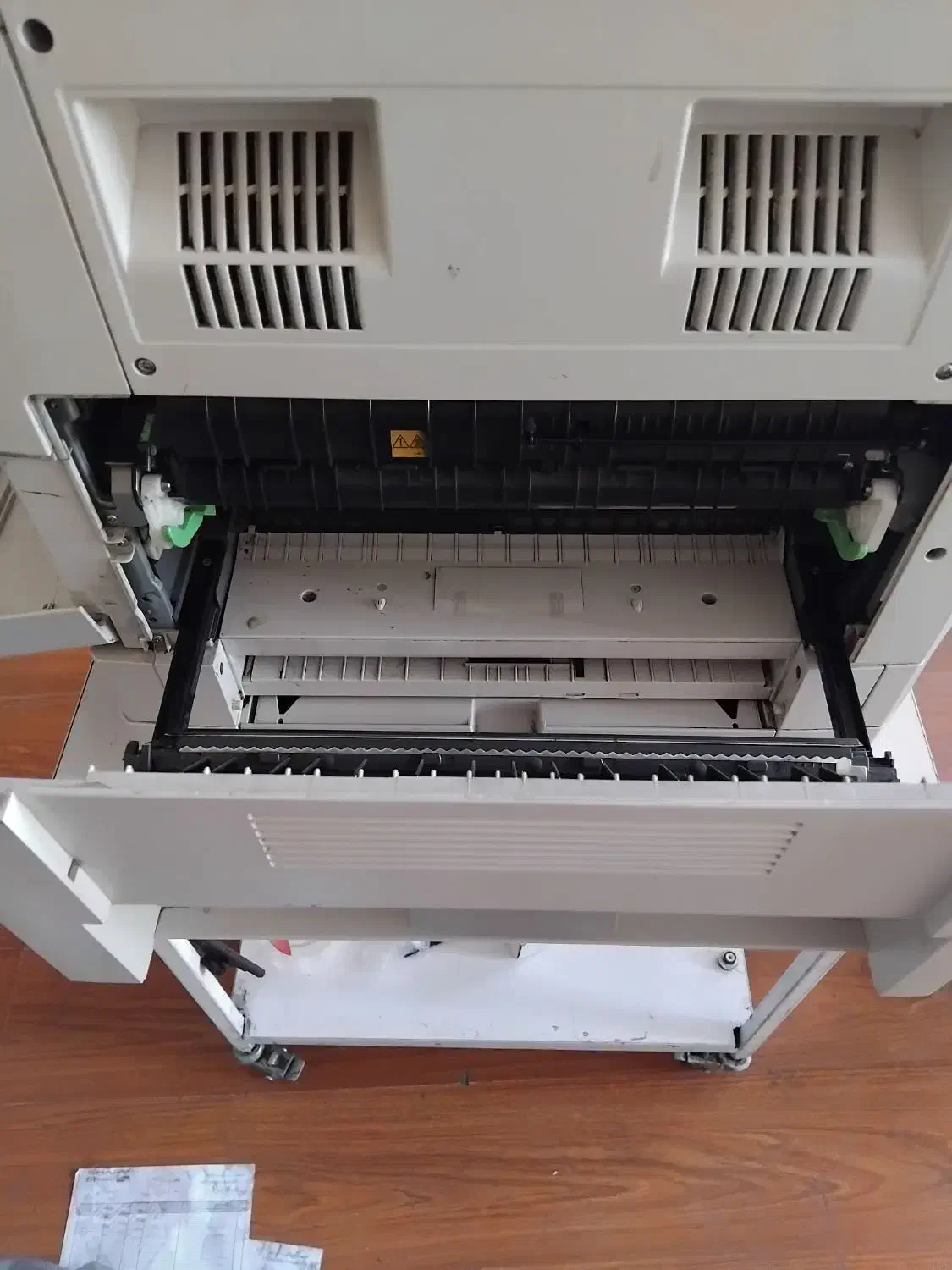 دستگاه کپی شارپ ۵۵۲۰و۲۰۵شارپ|پرینتر، اسکنر، کپی، فکس|کرج, مهرویلا جنوبی|دیوار