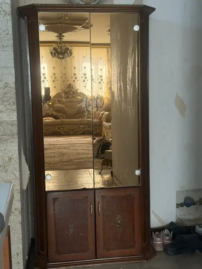 جاکفشی جالباسی وبوفه|جاکفشی، کمد، دراور|یزد, |دیوار