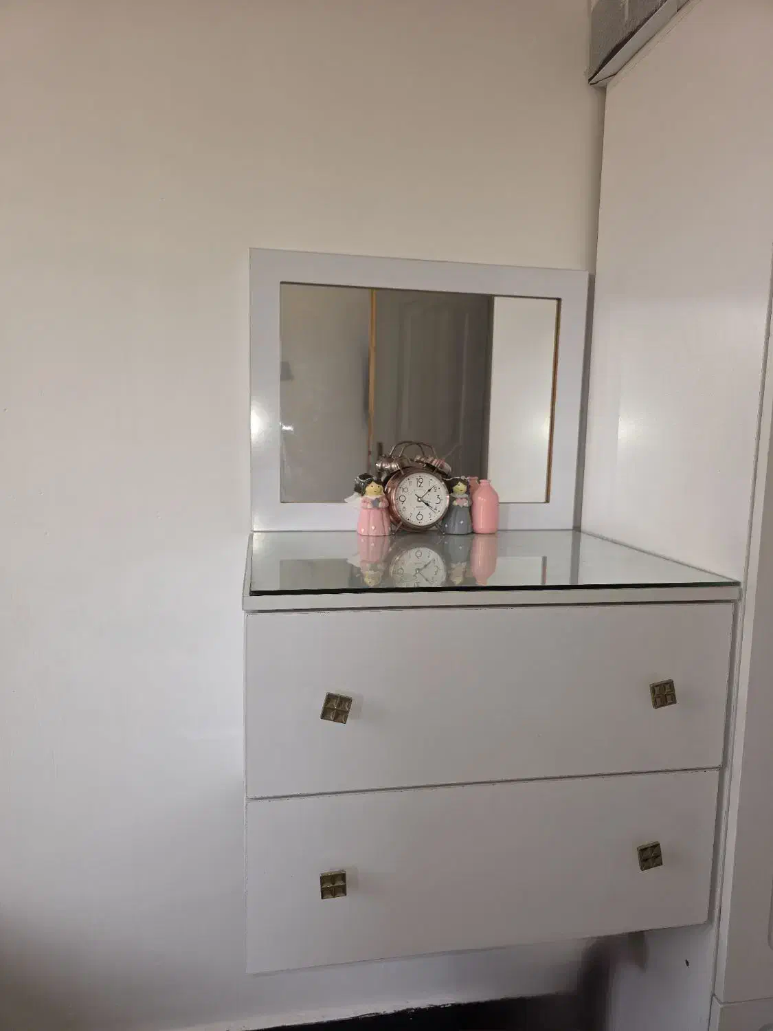 میز و ایینه|میز تلفن|قرچک, شهرک طلائیه|دیوار