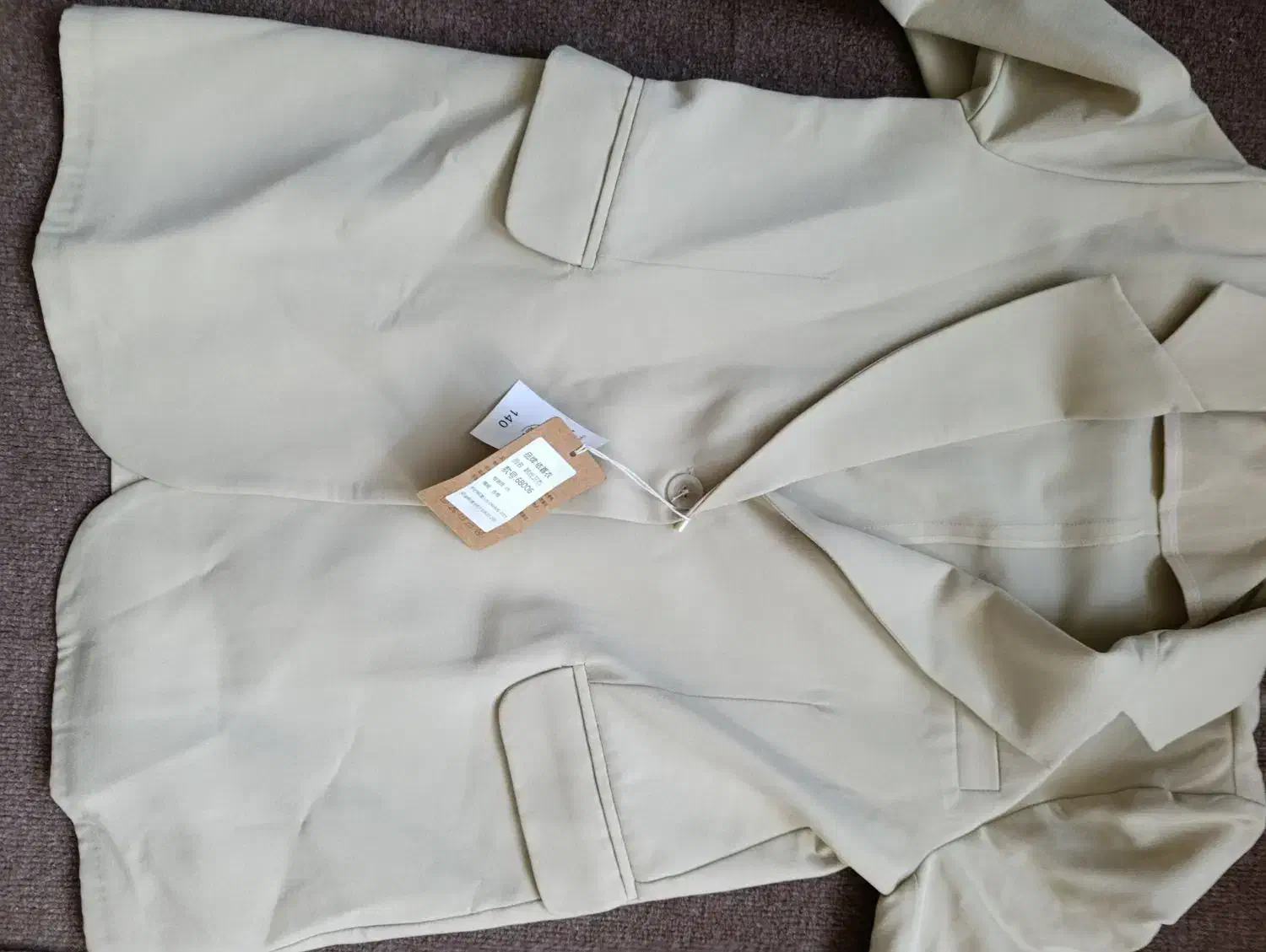 کت و شلوارنونوسایز۴۶خودم دووپانصد خریدم اندازم نشد|لباس|هشتگرد, شهرک ولیعصر (مصلی)|دیوار