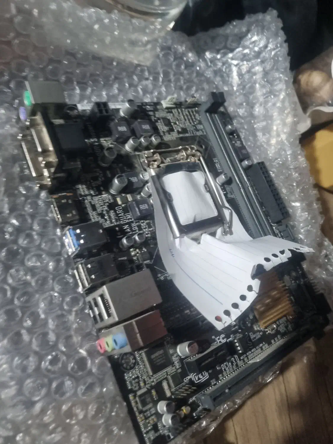 مادربرد H110 نسل هفت ایسوز|قطعات و لوازم جانبی رایانه|قم, پردیسان|دیوار