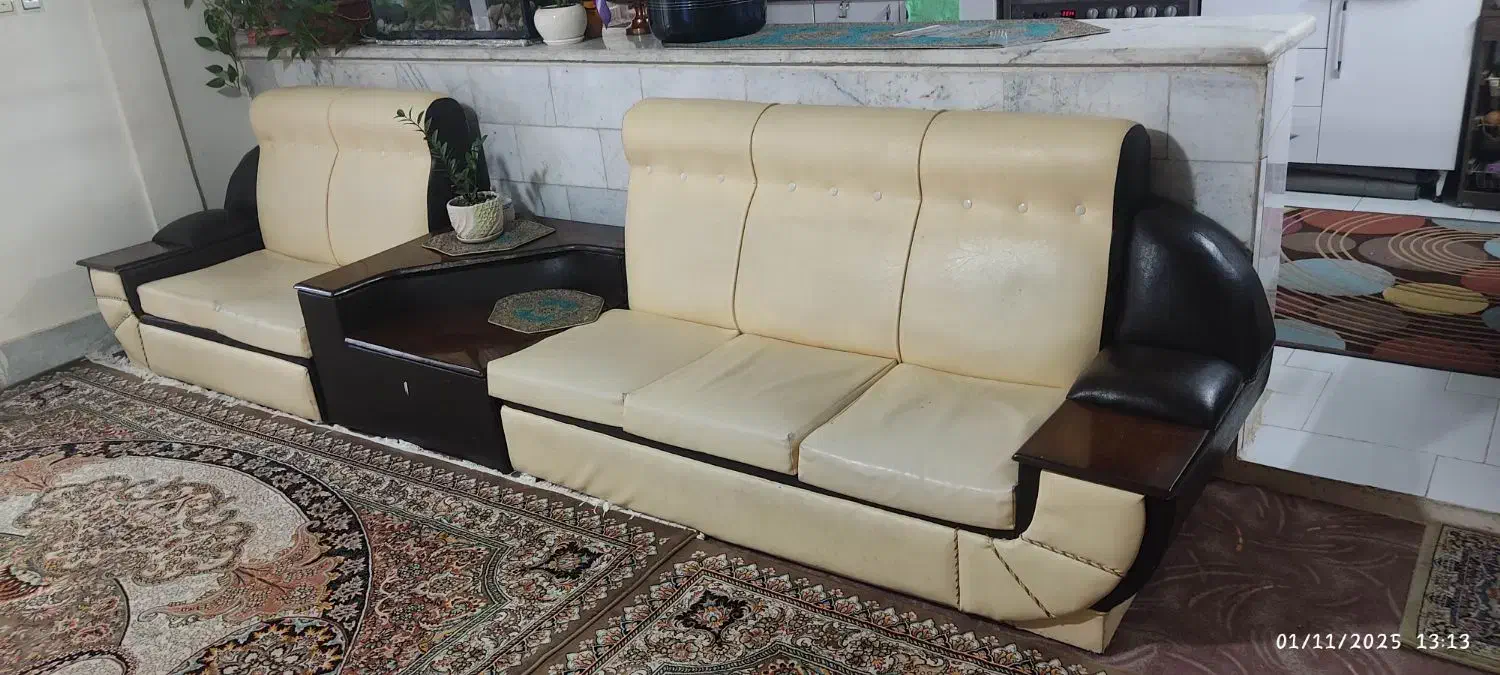 مبل چرم|مبلمان خانگی و میز عسلی|بجنورد, |دیوار