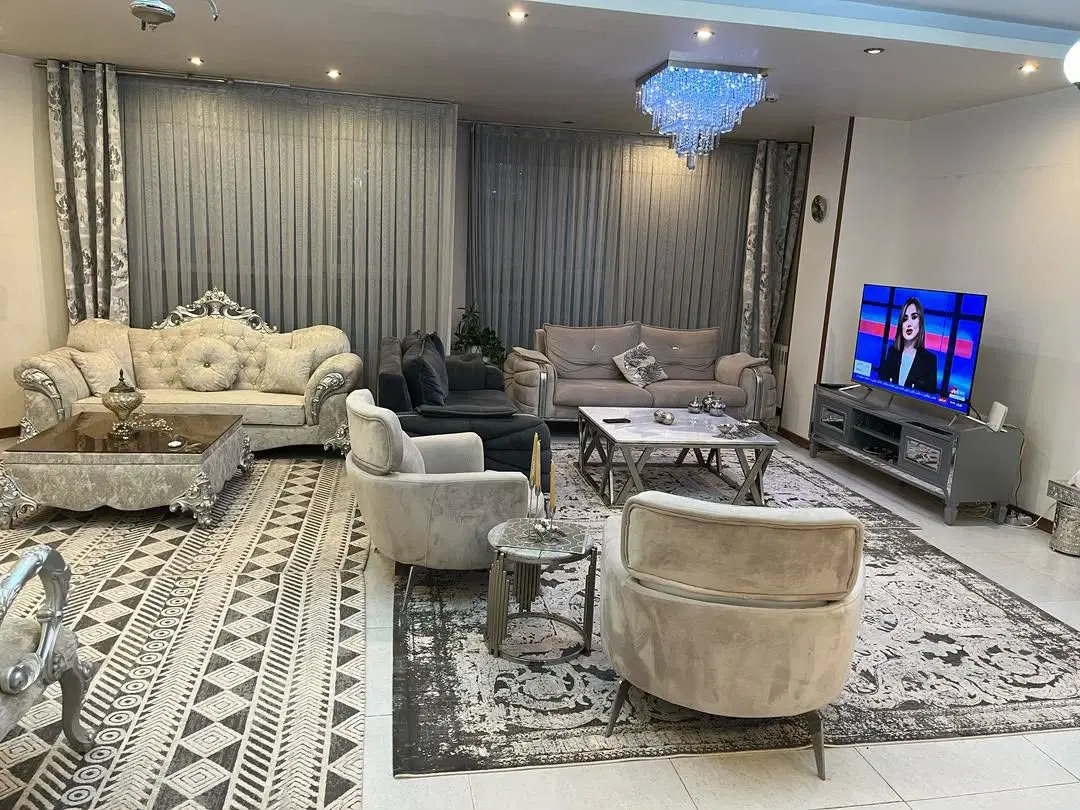 ۱۵۰ متر طبقه سوم بالای میدان مهران, کرج