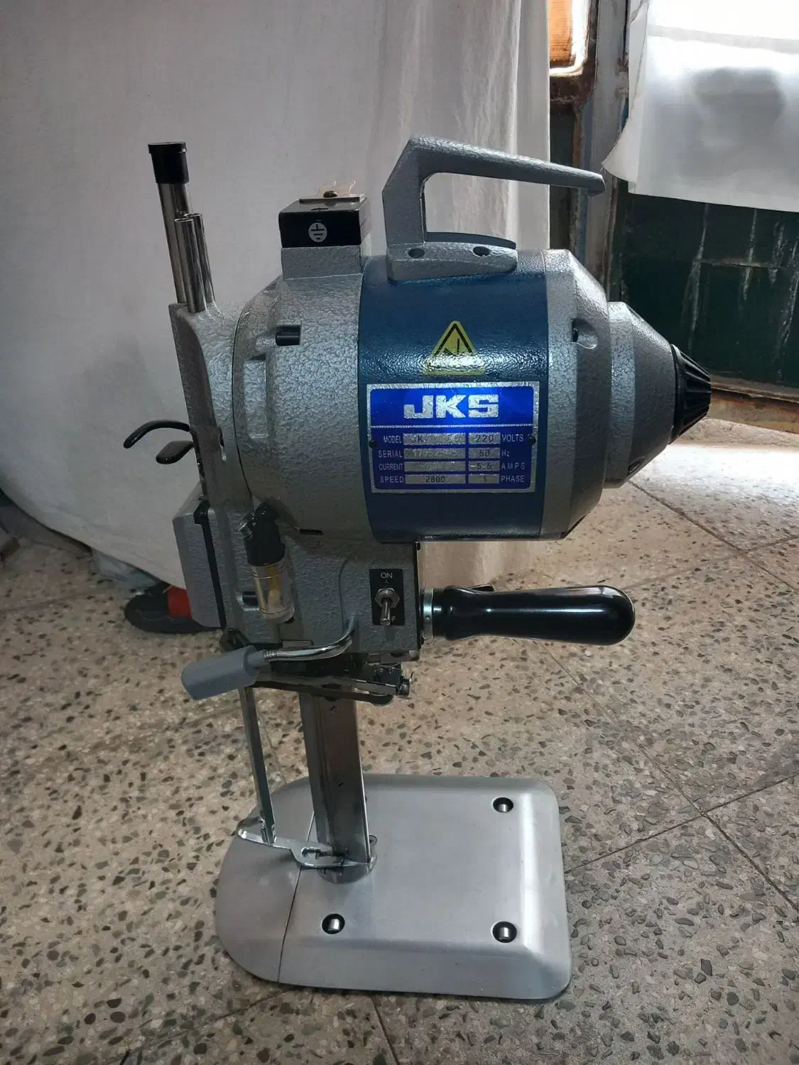 قیچی برقی|لوازم خیاطی و بافتنی|خرمدره, |دیوار