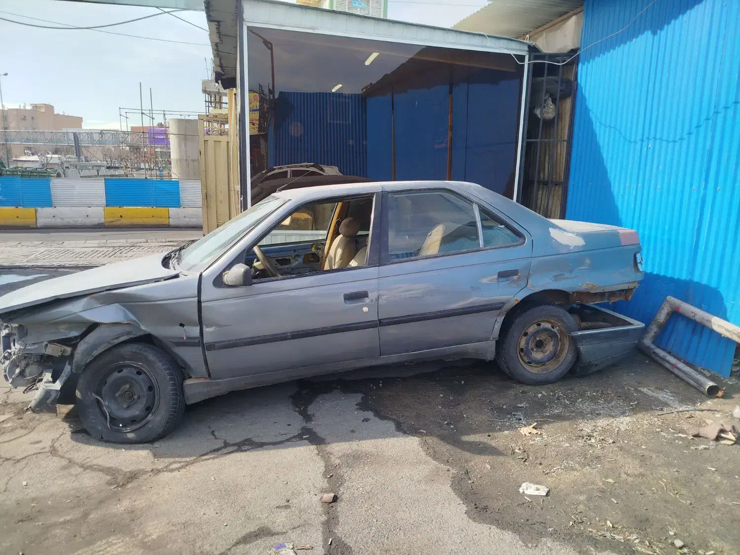 پژو مدل 90 تصادفی|خودرو سواری و وانت|تهران, چوب تراش|دیوار