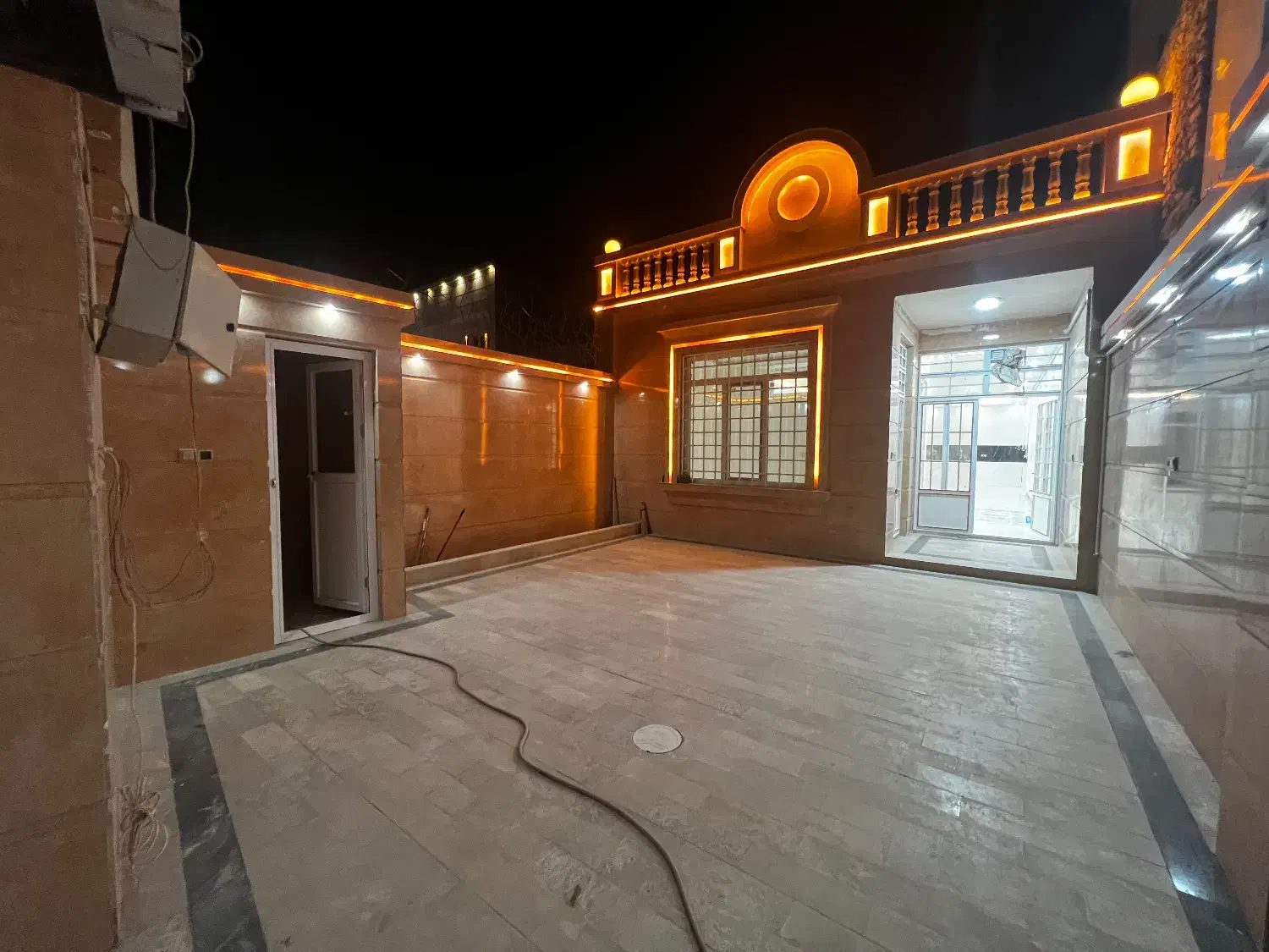 ویلایی۲۱۰متریابتدایدانشگاه۱۲|فروش خانه و ویلا|زابل, |دیوار