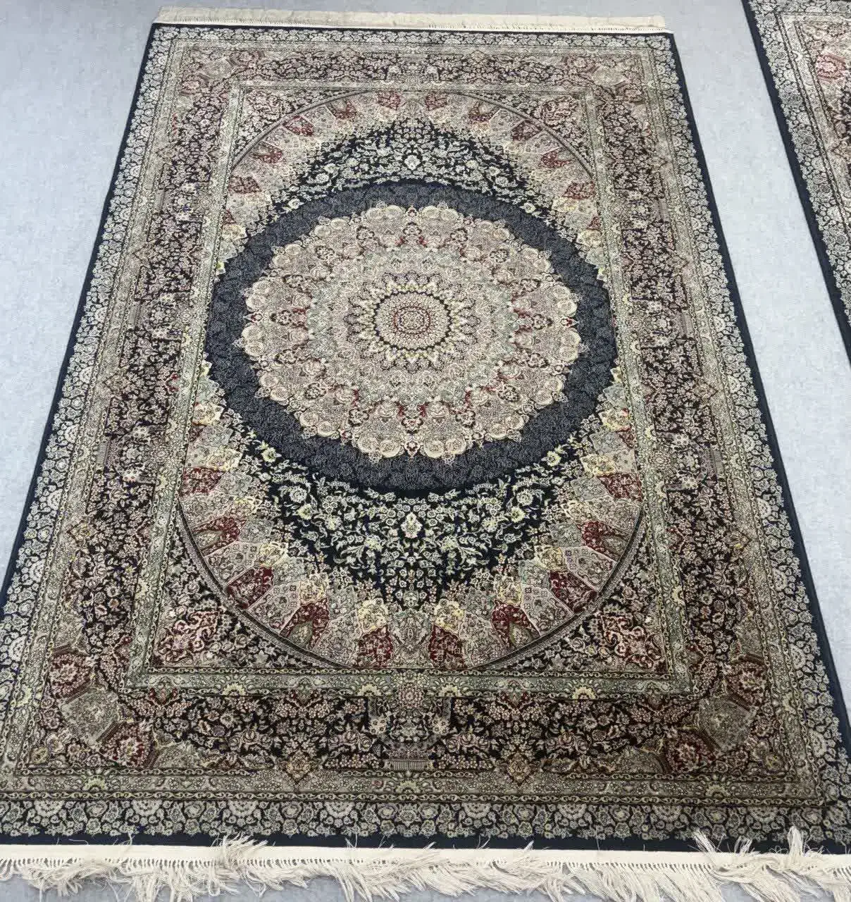 فروش فرش 9 متری و 6 متری 1000 شانه|فرش|صدرا-فارس, فاز ۱|دیوار