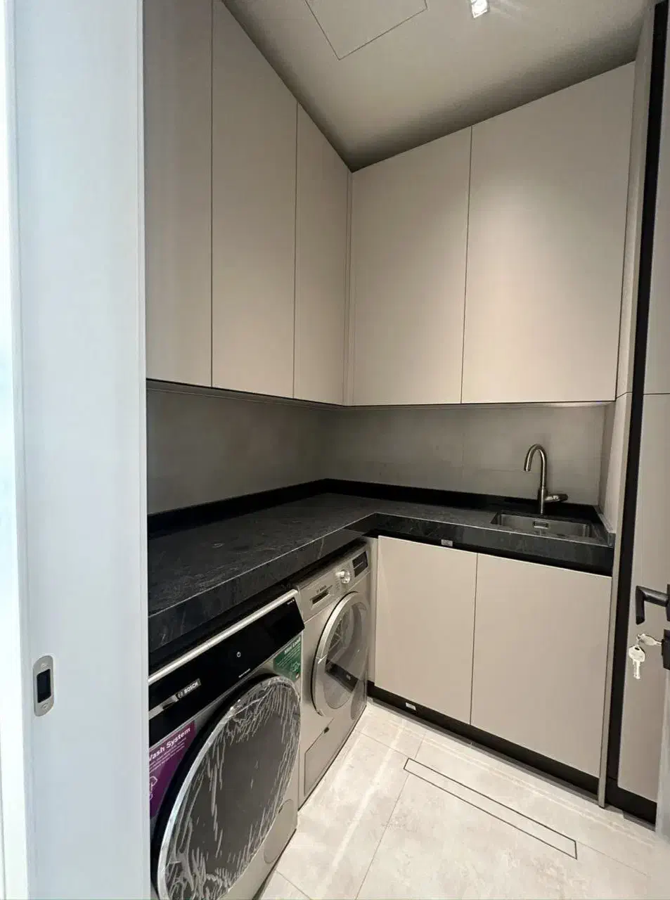 ۳۲۵متر فرشته استانبول مدرن فول مشاعات