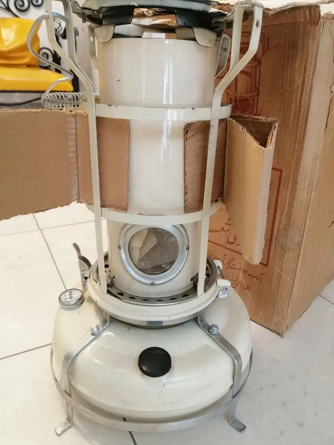 علاءالدین قدیمی|کلکسیون اشیاء عتیقه|زرقان, |دیوار