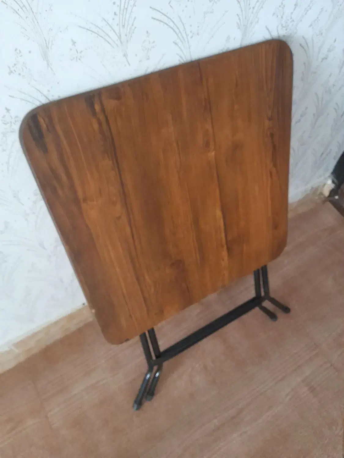 میز تحریر تاشو سالم و نو|میز تحریر و کامپیوتر|محمدیه-قزوین, |دیوار