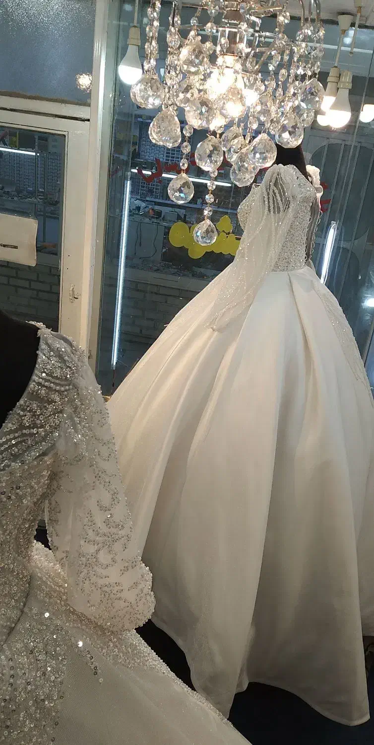 فروش لباس عروسهای شیک|لباس|اهواز, نادری|دیوار