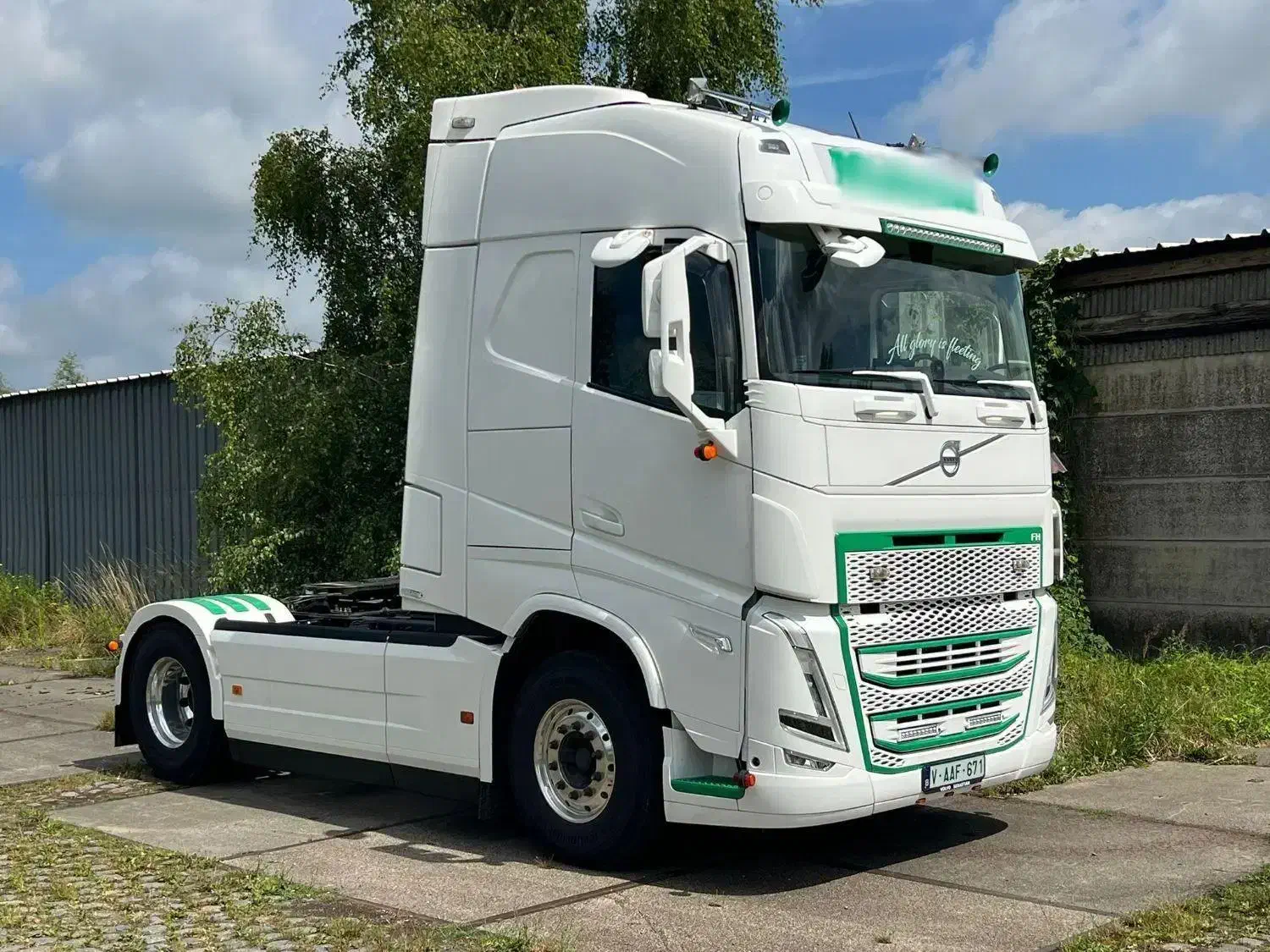 واردات انواع کشنده ولو وغیره|خودرو سنگین|ارومیه, |دیوار