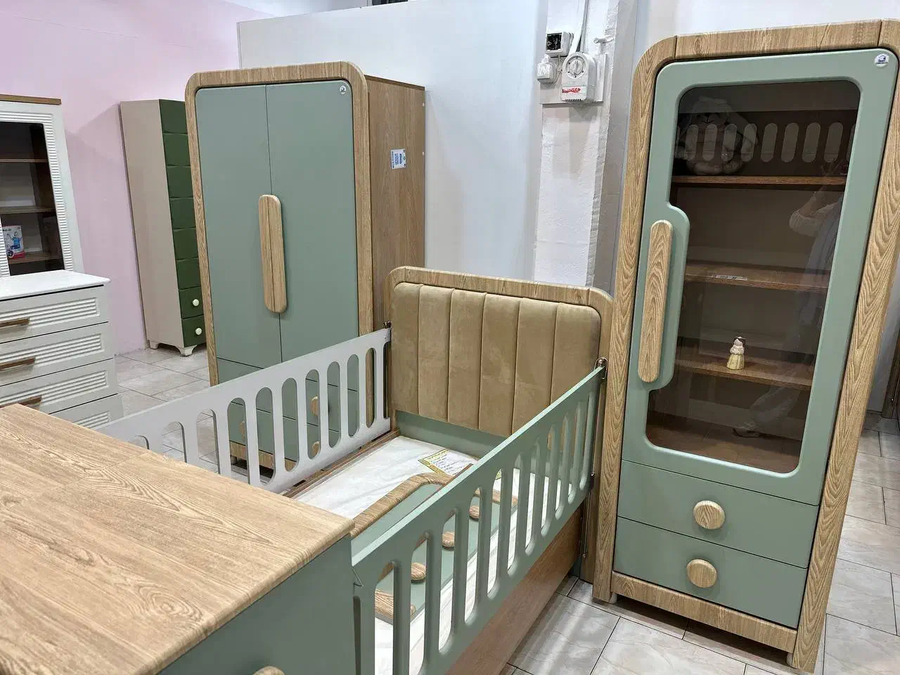 سرویس چوب و سیسمونی کامل اقساط باچک و بدون چک|تخت و سرویس خواب|مشهد, حسین‌آباد|دیوار