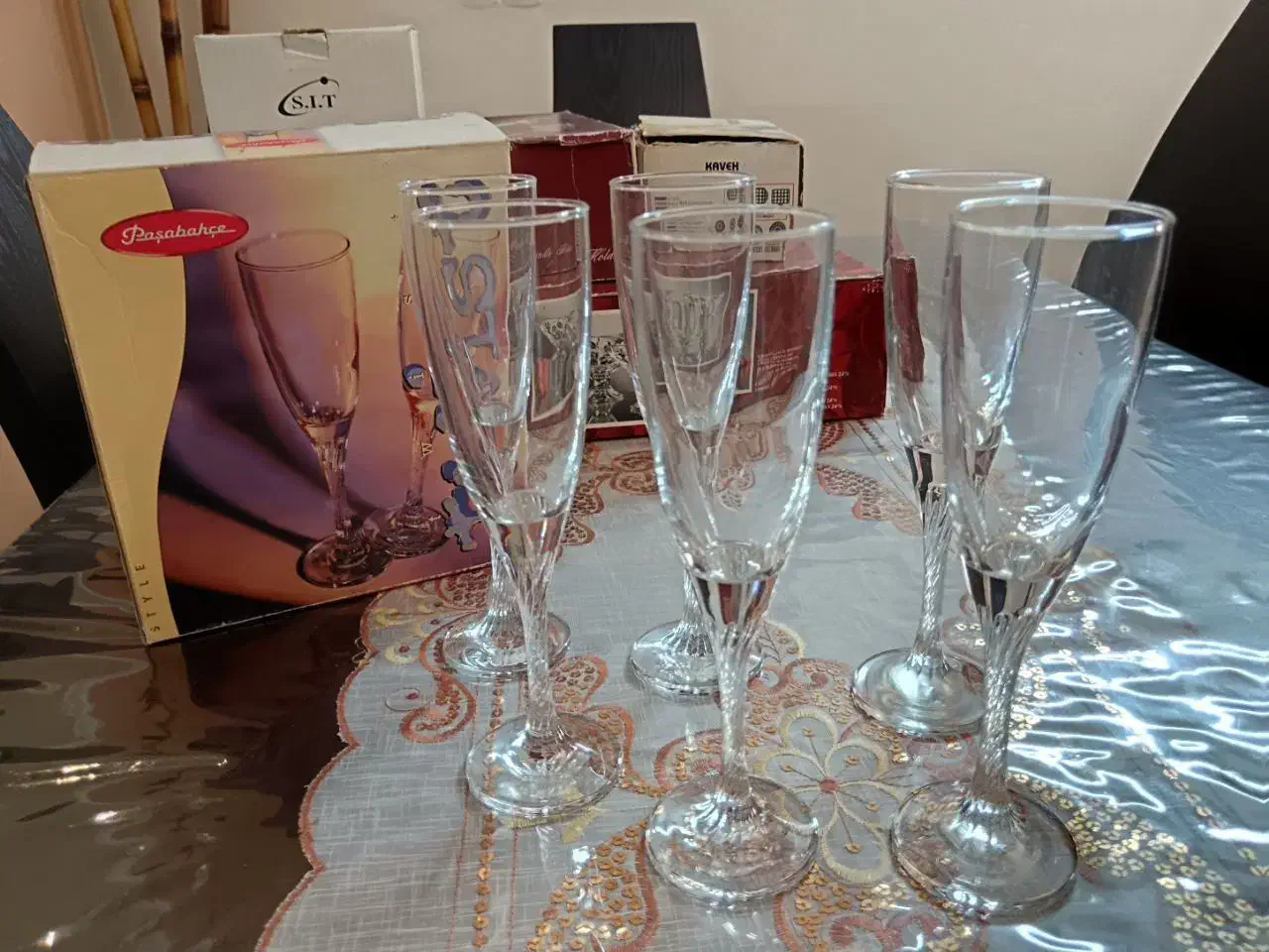 جام ترک برند پاشا باغچه|ظروف سرو و پذیرایی|شیراز, حومه شیراز|دیوار