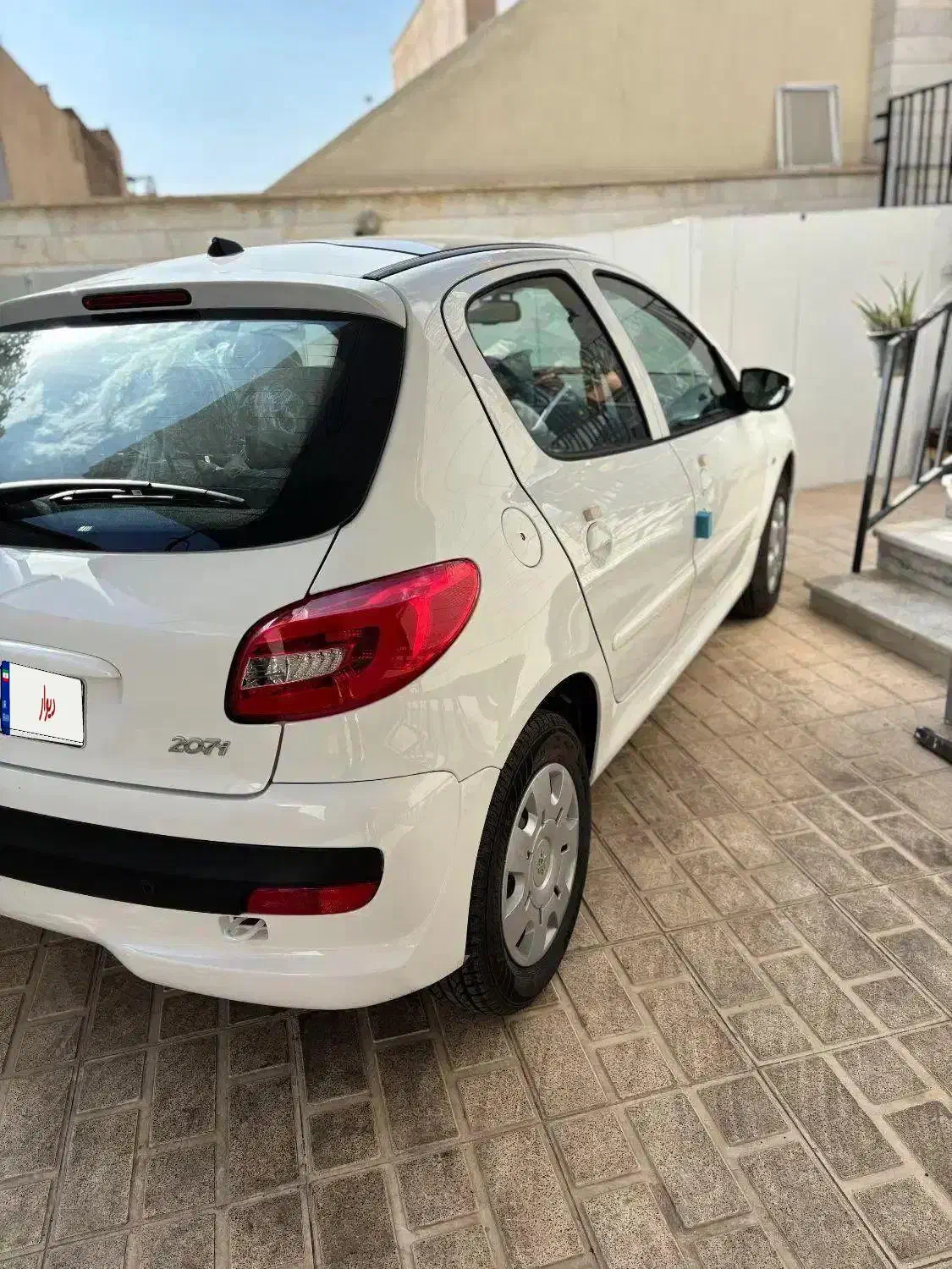 پژو ۲۰۷i پانا دنده ای|خودرو سواری و وانت|سمنان, |دیوار